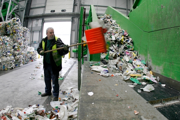 Власти Подмосковья пообещали в 2019 году рекультивировать семь мусорных полигонов