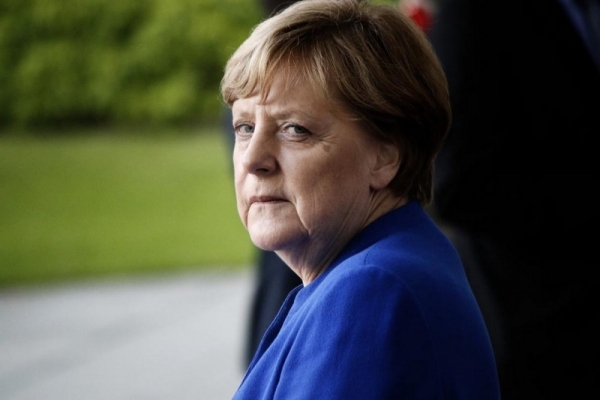 На сессии Европарламента Ангела Меркель заявила о необходимости создания «настоящей Европе...