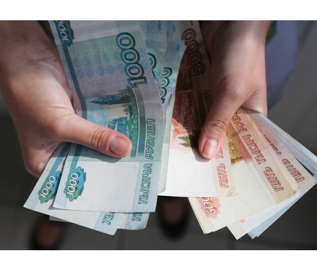 Экономист Ерёменко допустил колебания курса рубля до конца э...