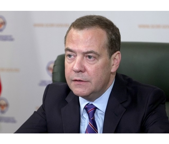Медведев: США показали себя «полными импотентами» в вопросах...