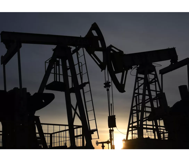 Казахстан продлит сокращение добычи нефти