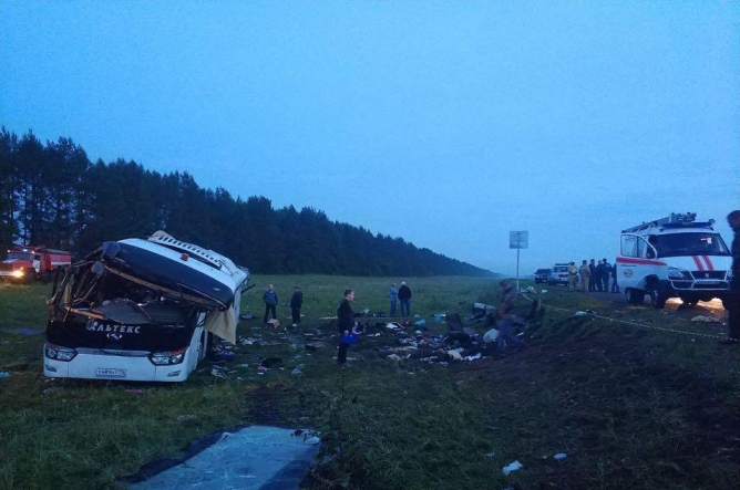В двух российских регионах произошли крупные дорожные аварии
