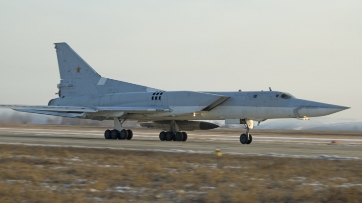Шесть Ту-22М3 нанесли удары по объектам "ИГИЛ" в Сирии (ВИДЕО)