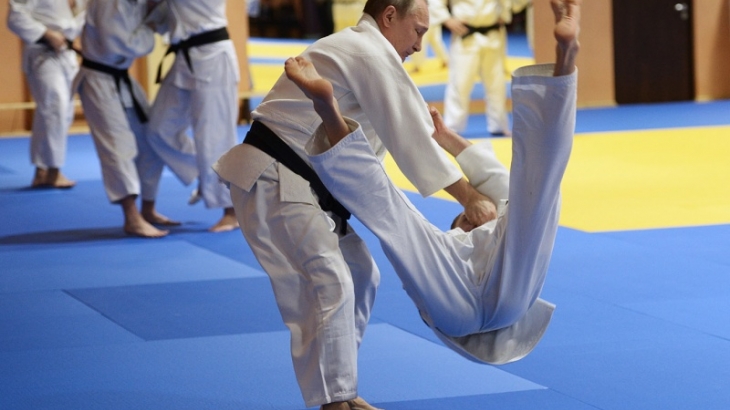 Путин признался в любви к дзюдо и японской культуре