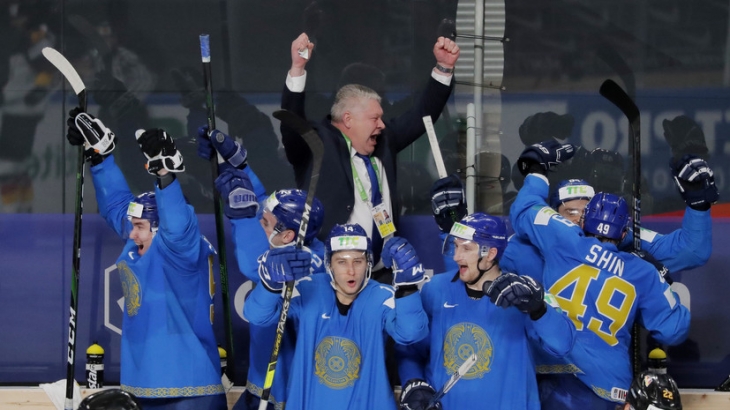 Казахстан нанёс Германии первое поражение на ЧМ-2021 по хоккею
