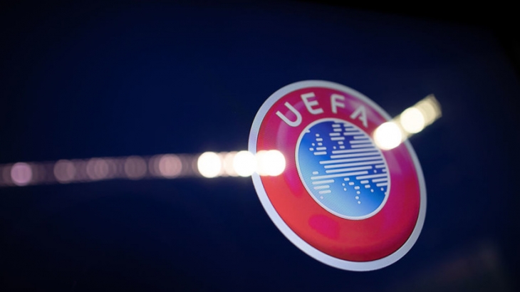 УЕФА не видит нарушений в флаге Великой Венгрии с частью территории Украины