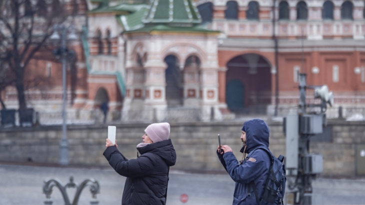 Синоптик Тишковец спрогнозировал до +10 °С и дожди в выходные в Москве