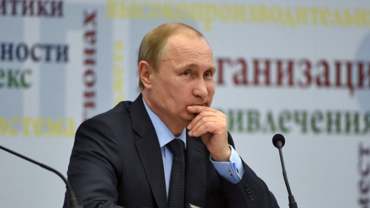 Владимир Путин сравнил потери России и Запада от санкций