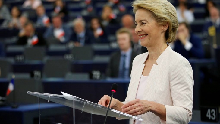 Впервые в истории ЕС возглавила женщина — председателем Еврокомиссии стала Урсула фон дер Ляйен