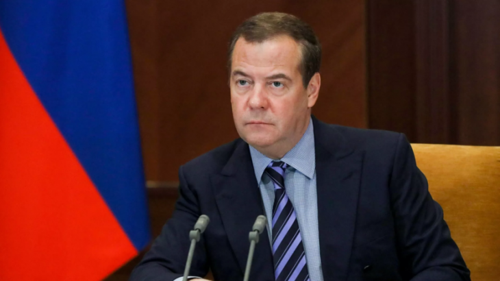 Медведев заявил, что поставки оружия Киеву приближают ядерный апокалипсис