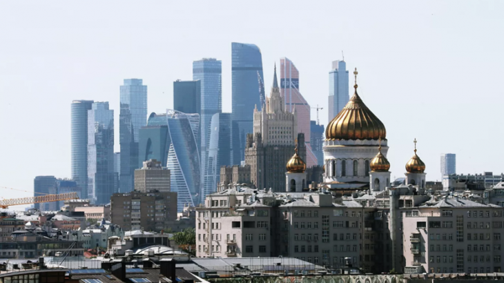 Оборот предприятий торговли и услуг в Москве вырос на 36,5% с января по апрель