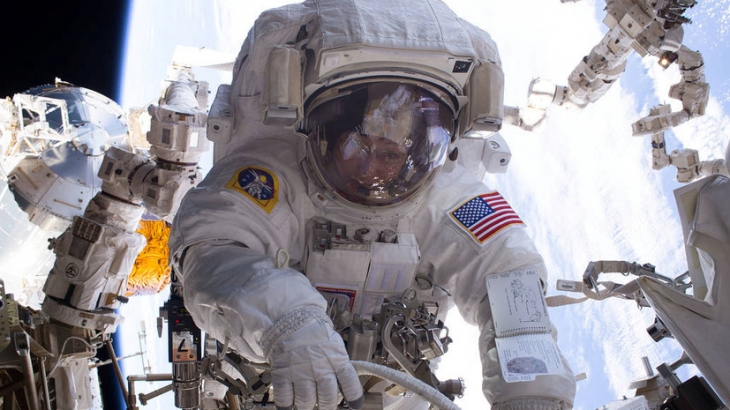 Астронавты вернулись на МКС после семичасовых работ в космосе