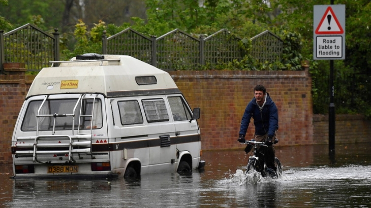 Синоптик прокомментировал сообщения о подтоплениях в Лондоне