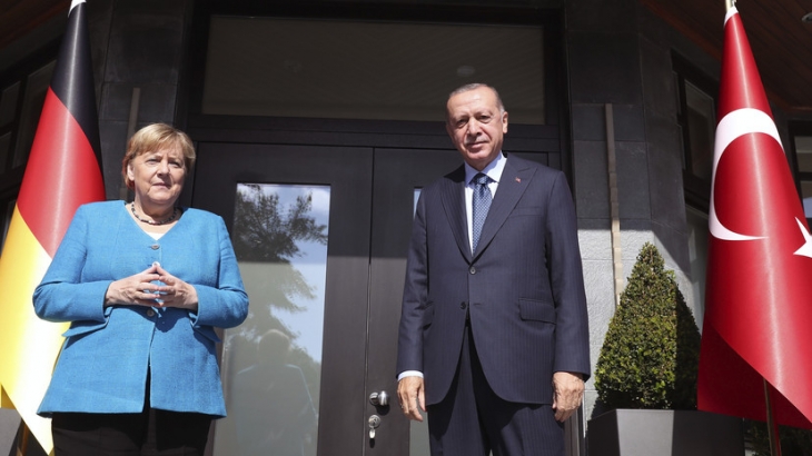 Меркель обсудила с Эрдоганом ситуацию в Афганистане