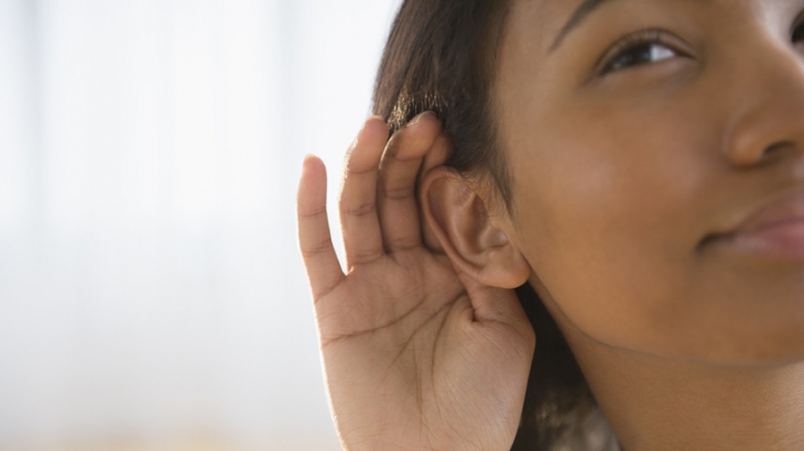Врач Кичигина назвала снижение слуха возможным осложнением после COVID-19