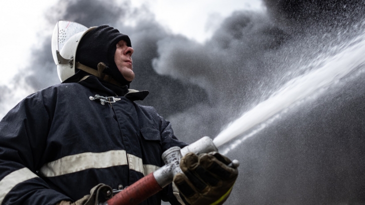 В МЧС назвали причину пожара на газопроводе в Ленинградской области