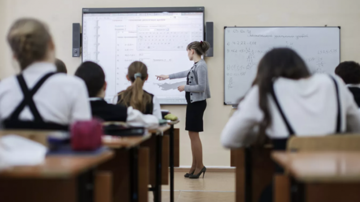 Глава Удмуртии Бречалов заявил, что власти финансово обеспечили безопасность во всех школах