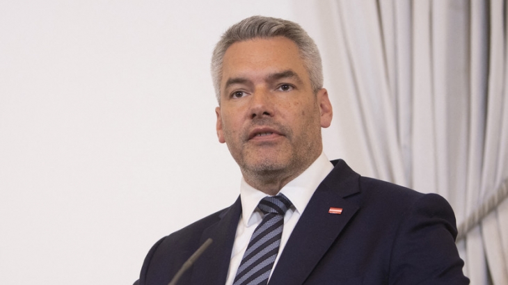 Канцлер Австрии Нехаммер призвал «остановить безумие» на энергетических рынках