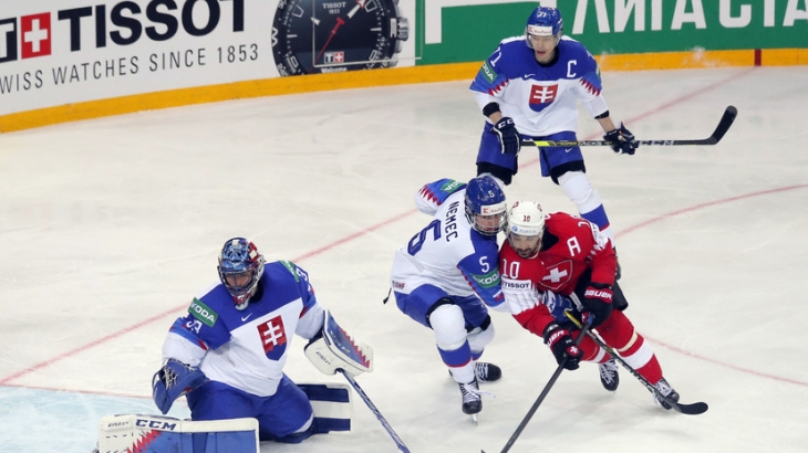 Швейцария разгромила Словакию на ЧМ по хоккею с разницей в семь шайб