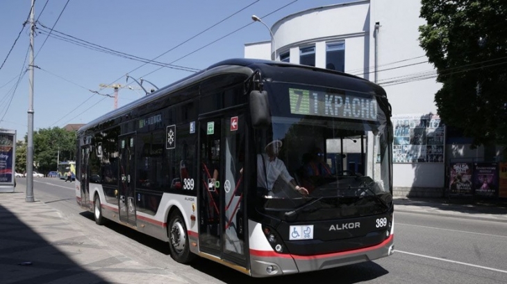 В Краснодаре запустили троллейбус, собранный в городе