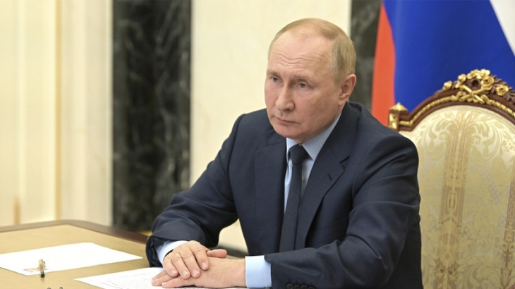 Путин поручил правительству организовать переход госорганов на систему ИИ