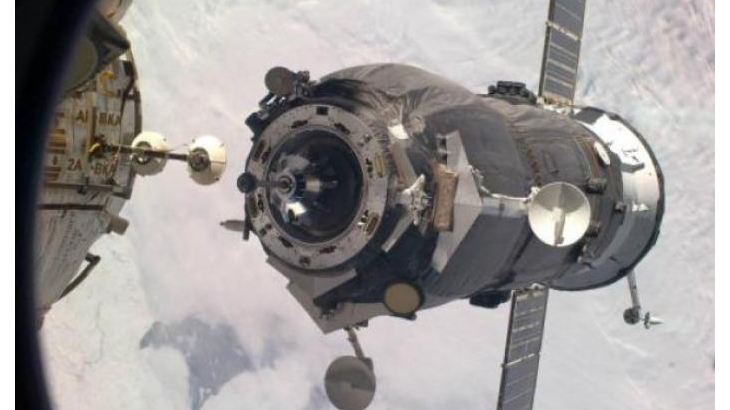 К Международной космической станции успешно пристыковался грузовой корабль «Прогресс», который стартовал с Байконура