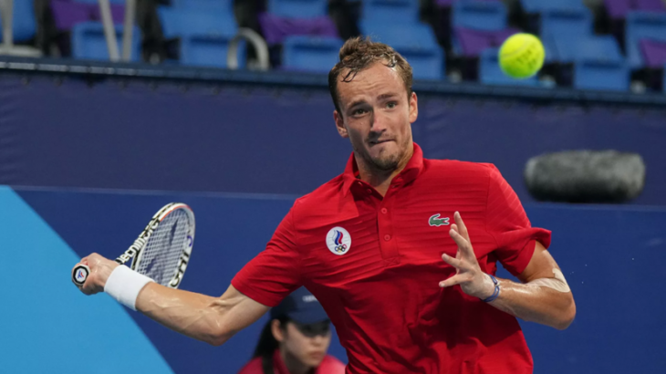 Медведев об игре Дзюбы в теннис: подаёт он хорошо