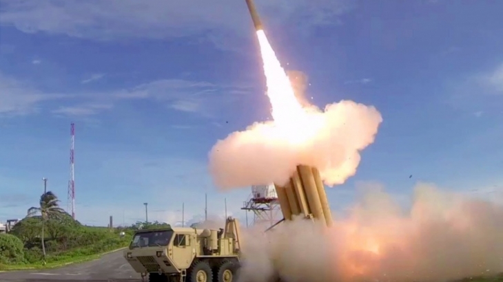 США начали размещать в Южной Корее противоракетные системы THAAD