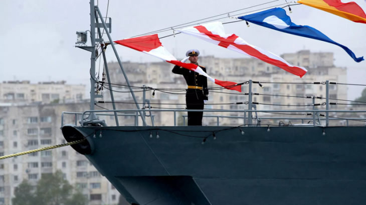 Путин подписал указ об изменении флагов ВМФ России