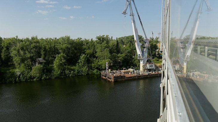 В Волгоградской области открыли новый мост через реку Ахтубу