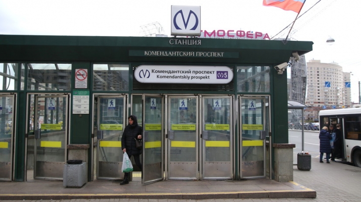 Петербургское метро будет работать круглосуточно во время проведения «Петровского фестиваля огня»
