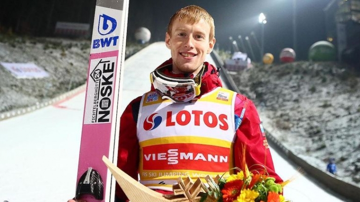 Первая в истории современной России победа на этапе Кубка мира по прыжкам на лыжах с трамплина