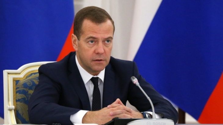 Медведев: новые американские санкции не представляют угроз для экономики РФ