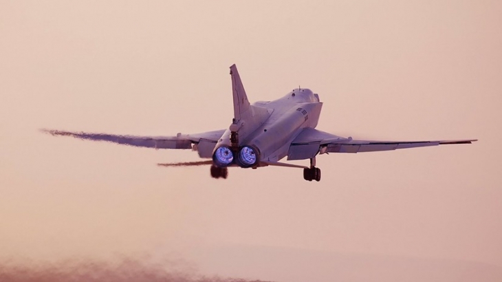 Российские бомбардировщики Ту-23М3 выполнили первые полёты в Сирии