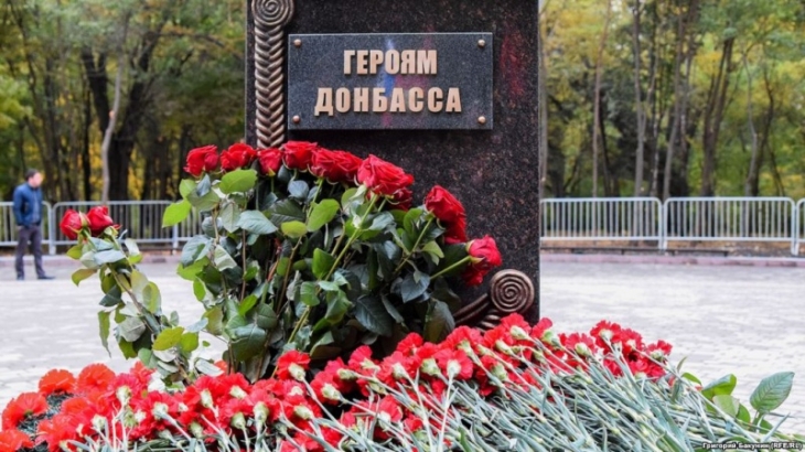 Первый в России: в Ростове-на-Дону открыли памятник Героям Донбасса